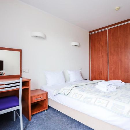 Bielik Apartament B12 Spa I Wellness Z Balkonem Blisko Plazy Miedzyzdroje Luaran gambar